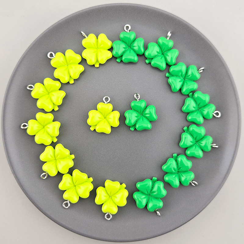 비즈톡 [PB-2-01]아크릴펜던트 네잎클로버 고리형 17x21mm ,1개